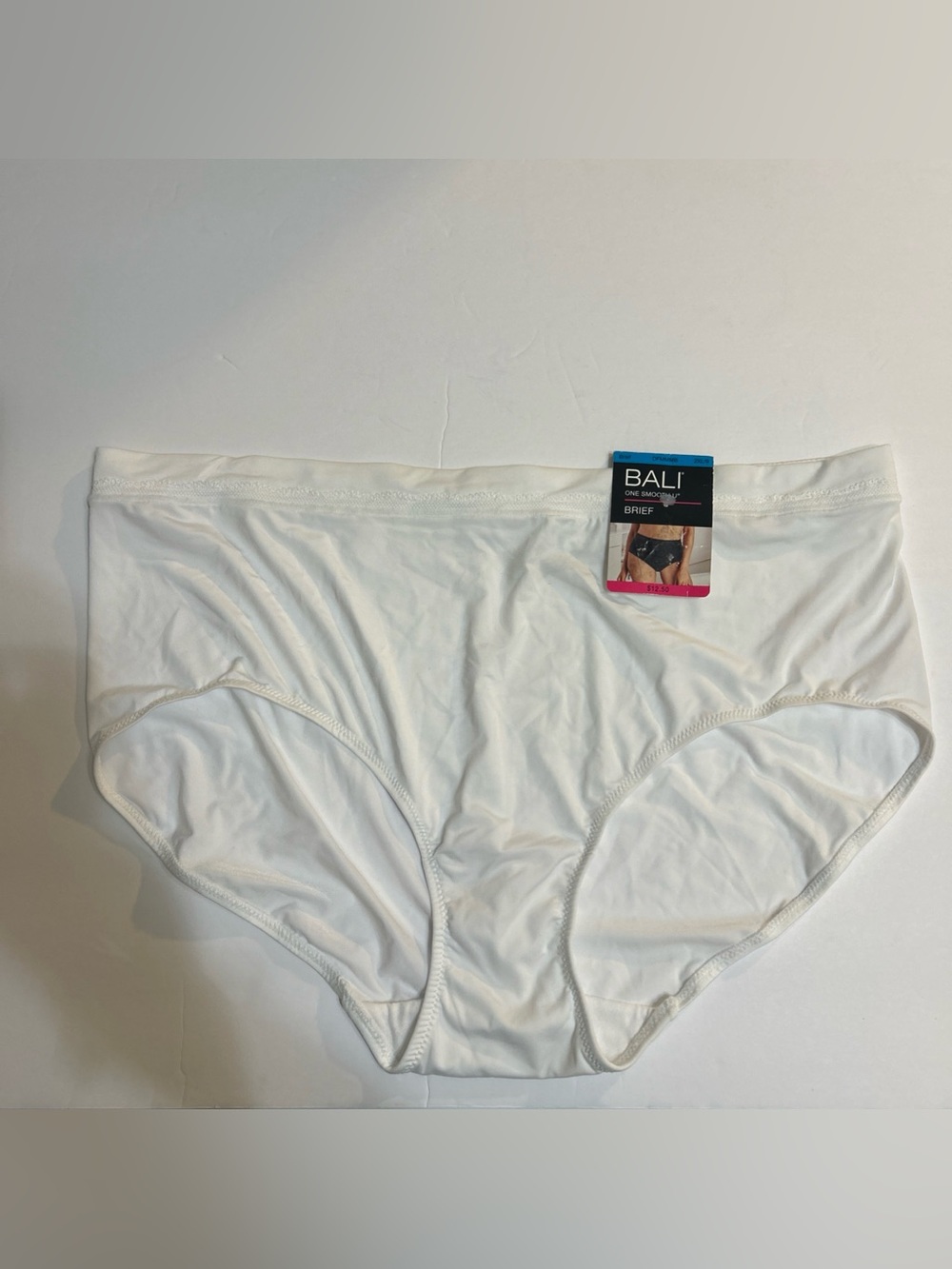 NWT Bali One Smooth U Underwear Brief  Panty Women's Size 9 / 2XL White